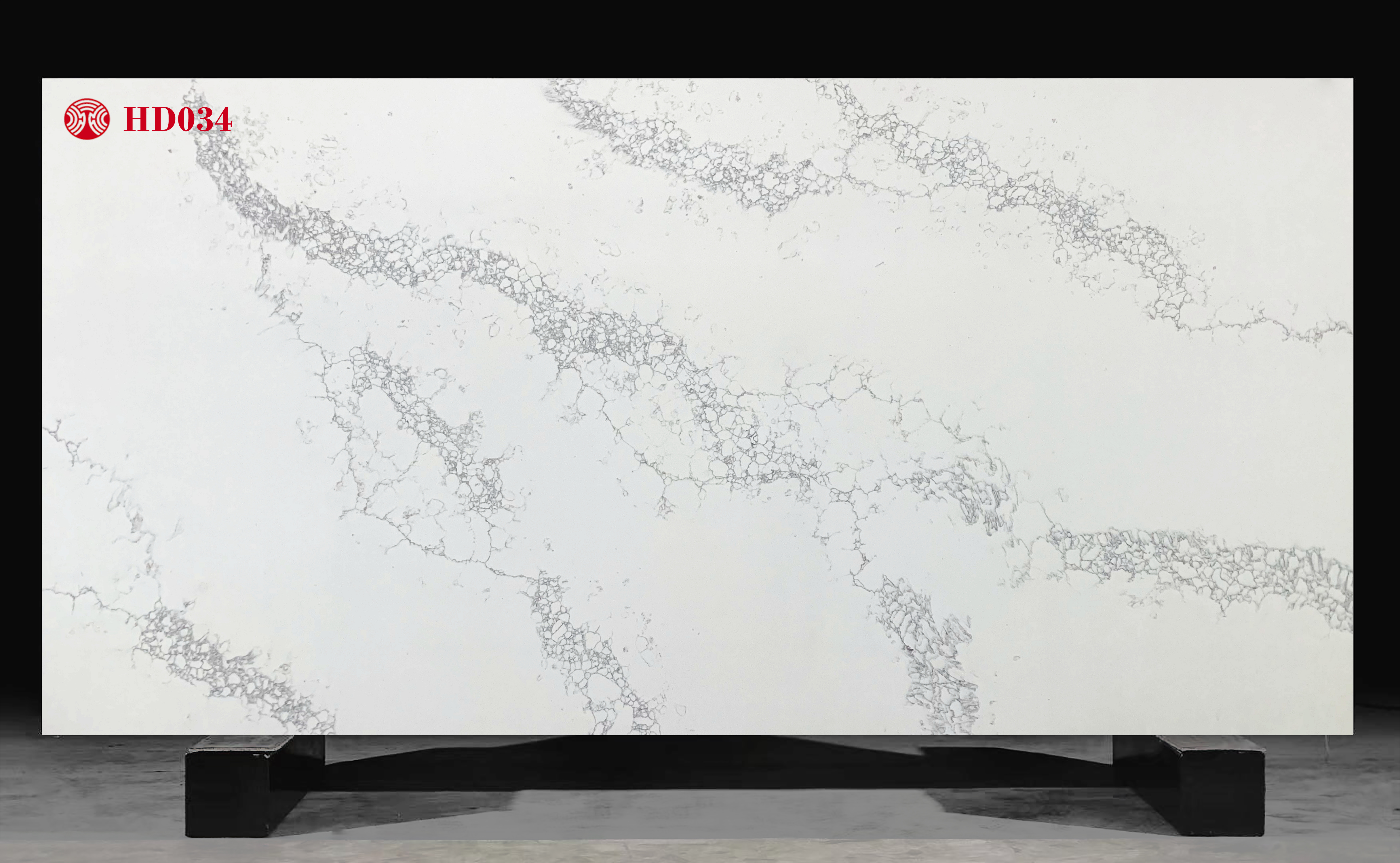 Calacatta Grey Natural Winding LinesQuartz Slab